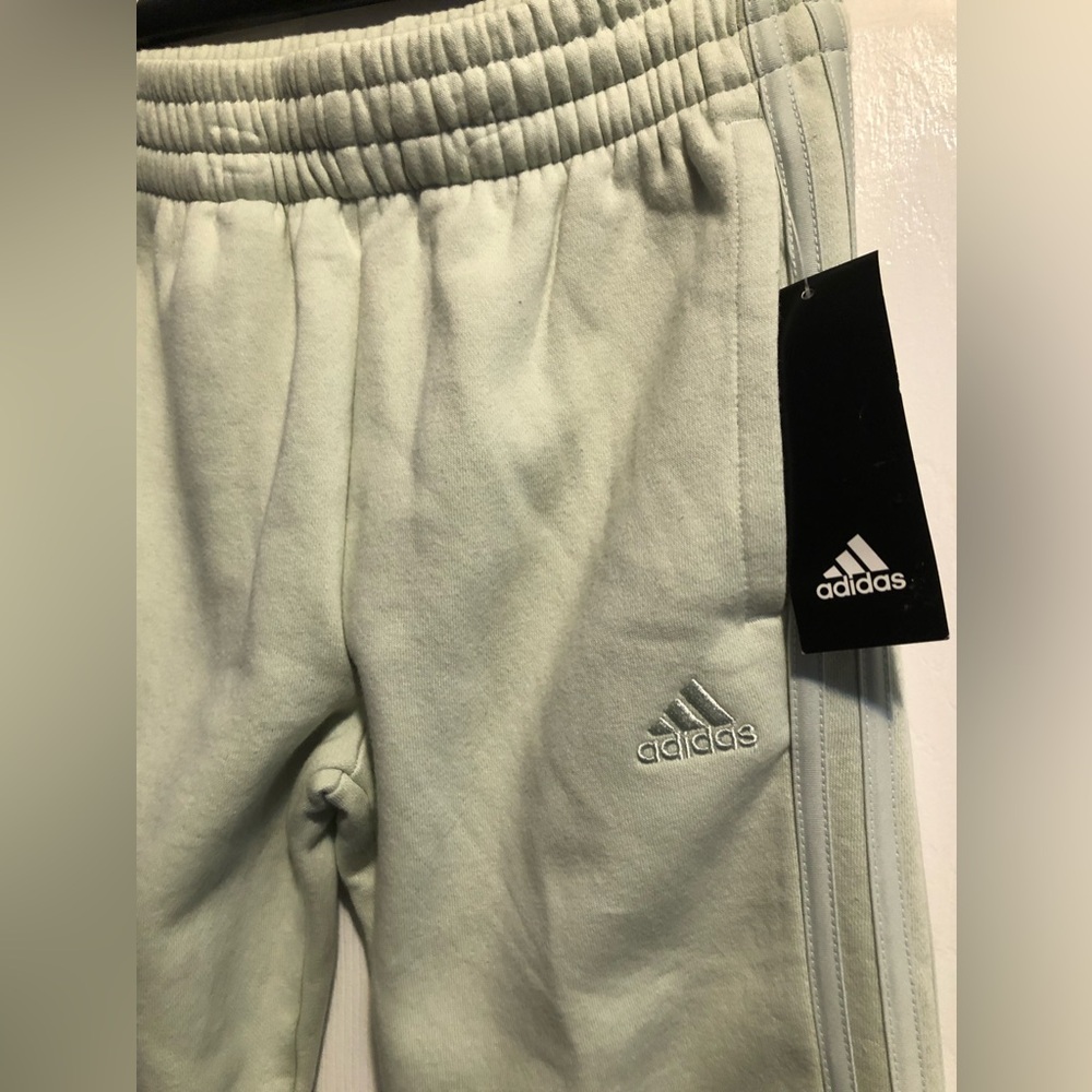NEW -Child’s ADIDAS JOGGER Style Bottoms